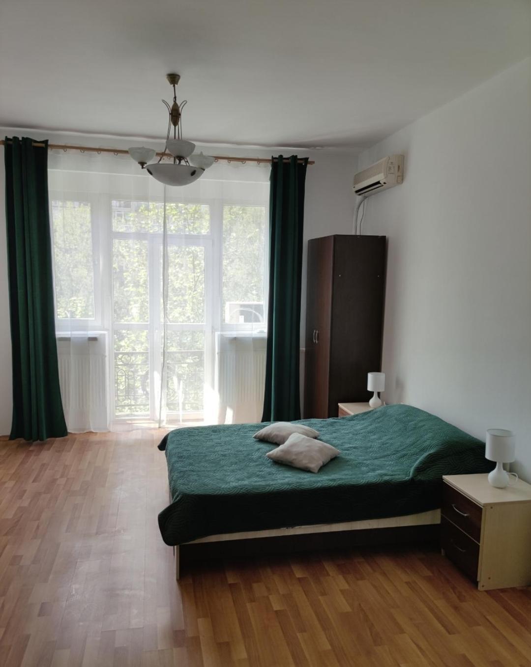Christie'S 3 Central Apartment To Bucarest Exterior foto